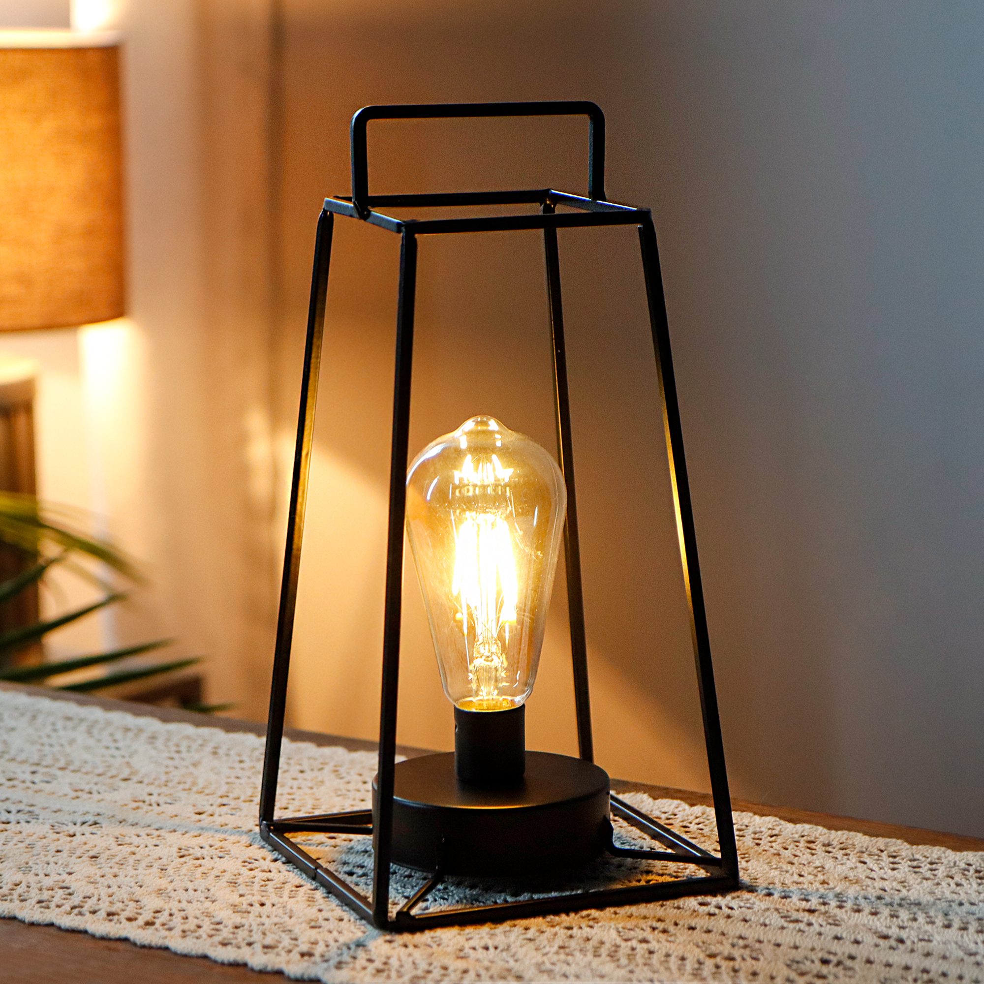 Retro Style Geometric Table Lamp 12''H Simple Iron Art Cordless Lamp Battery Operated Lamp Cage Wireless Lamp with 6-Hours Timer for Balcony